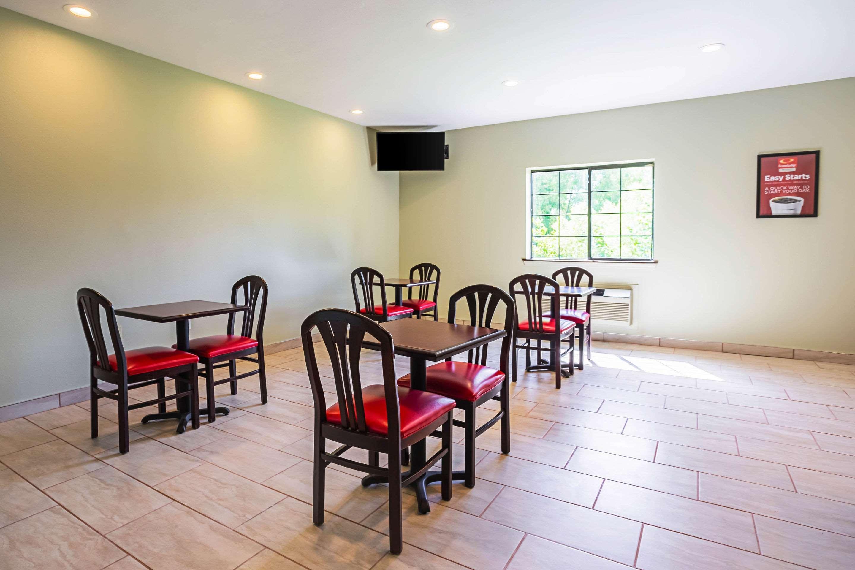 Econo Lodge Inn & Suites Ripley Εξωτερικό φωτογραφία