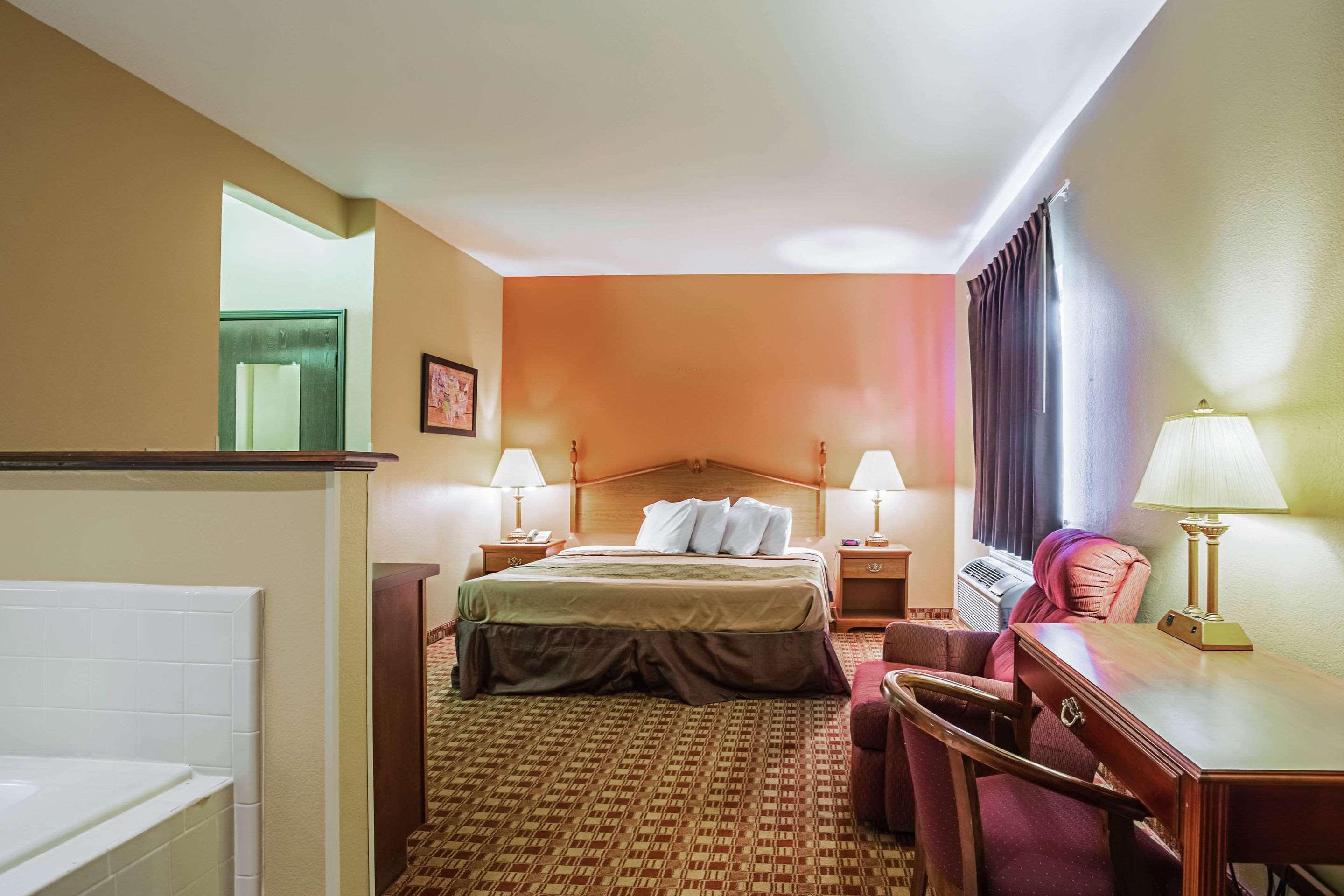 Econo Lodge Inn & Suites Ripley Εξωτερικό φωτογραφία