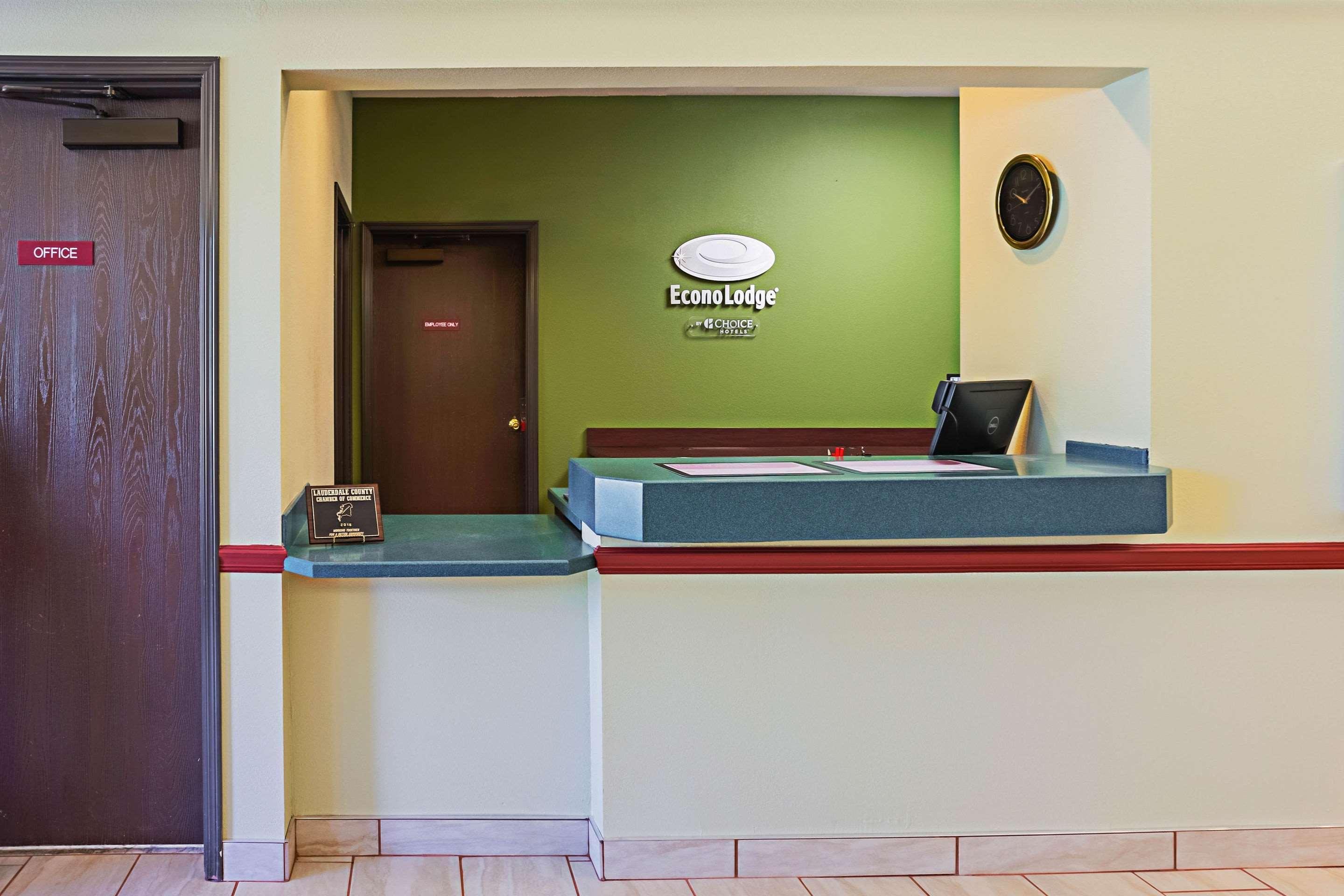 Econo Lodge Inn & Suites Ripley Εξωτερικό φωτογραφία