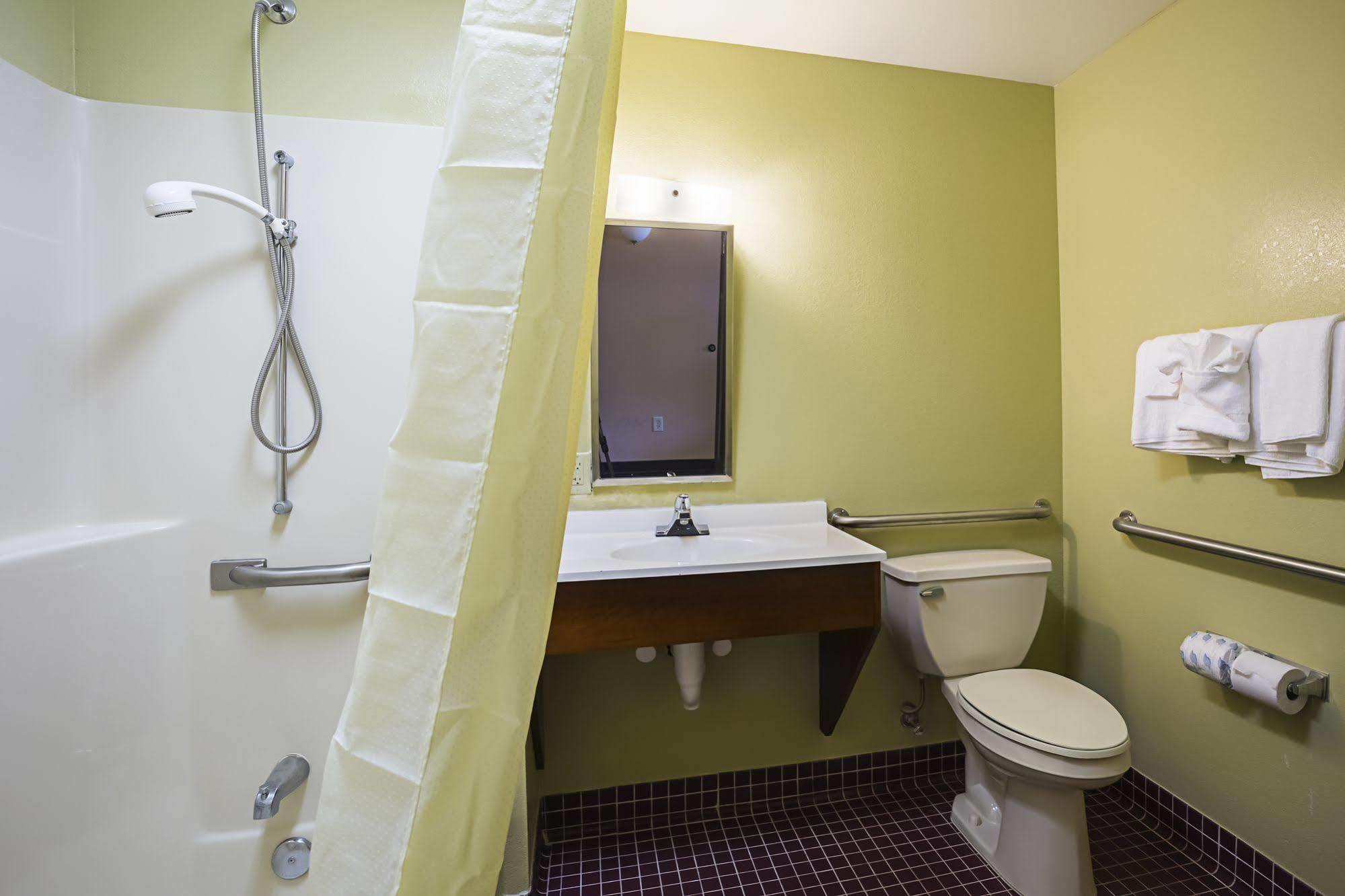 Econo Lodge Inn & Suites Ripley Εξωτερικό φωτογραφία