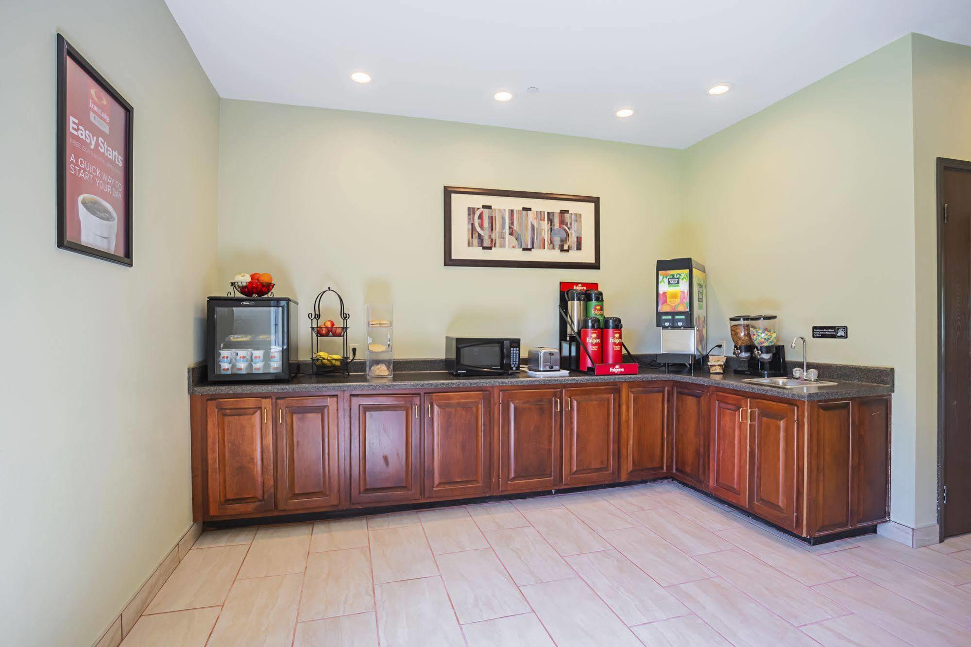 Econo Lodge Inn & Suites Ripley Εξωτερικό φωτογραφία